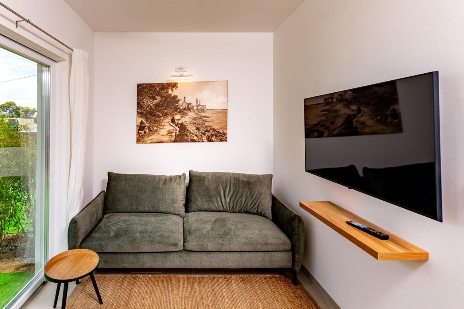 Arti Holiday Homes Banjol エクステリア 写真