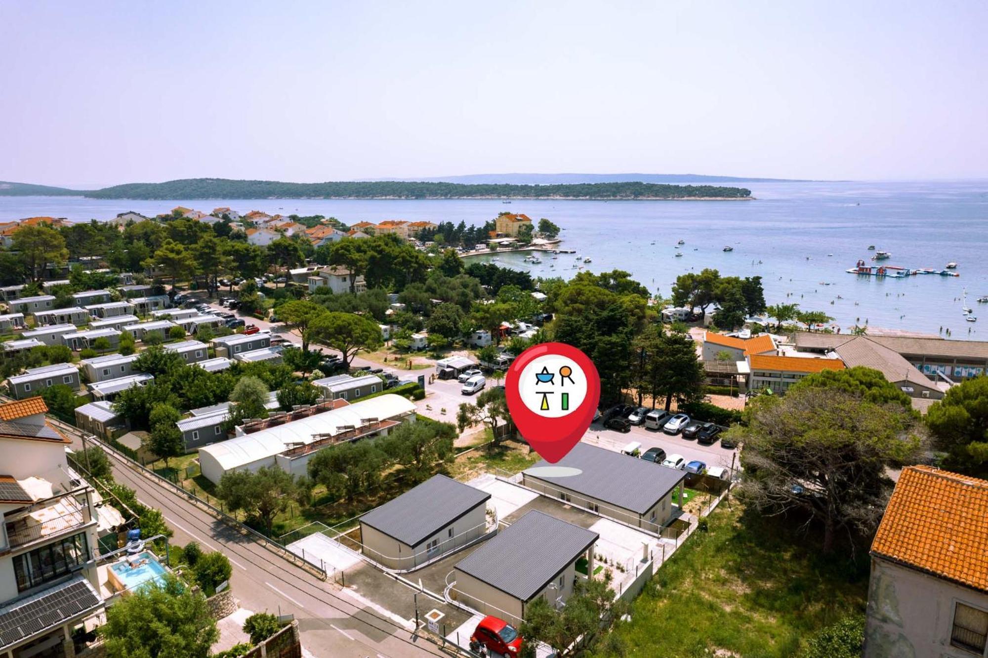 Arti Holiday Homes Banjol エクステリア 写真