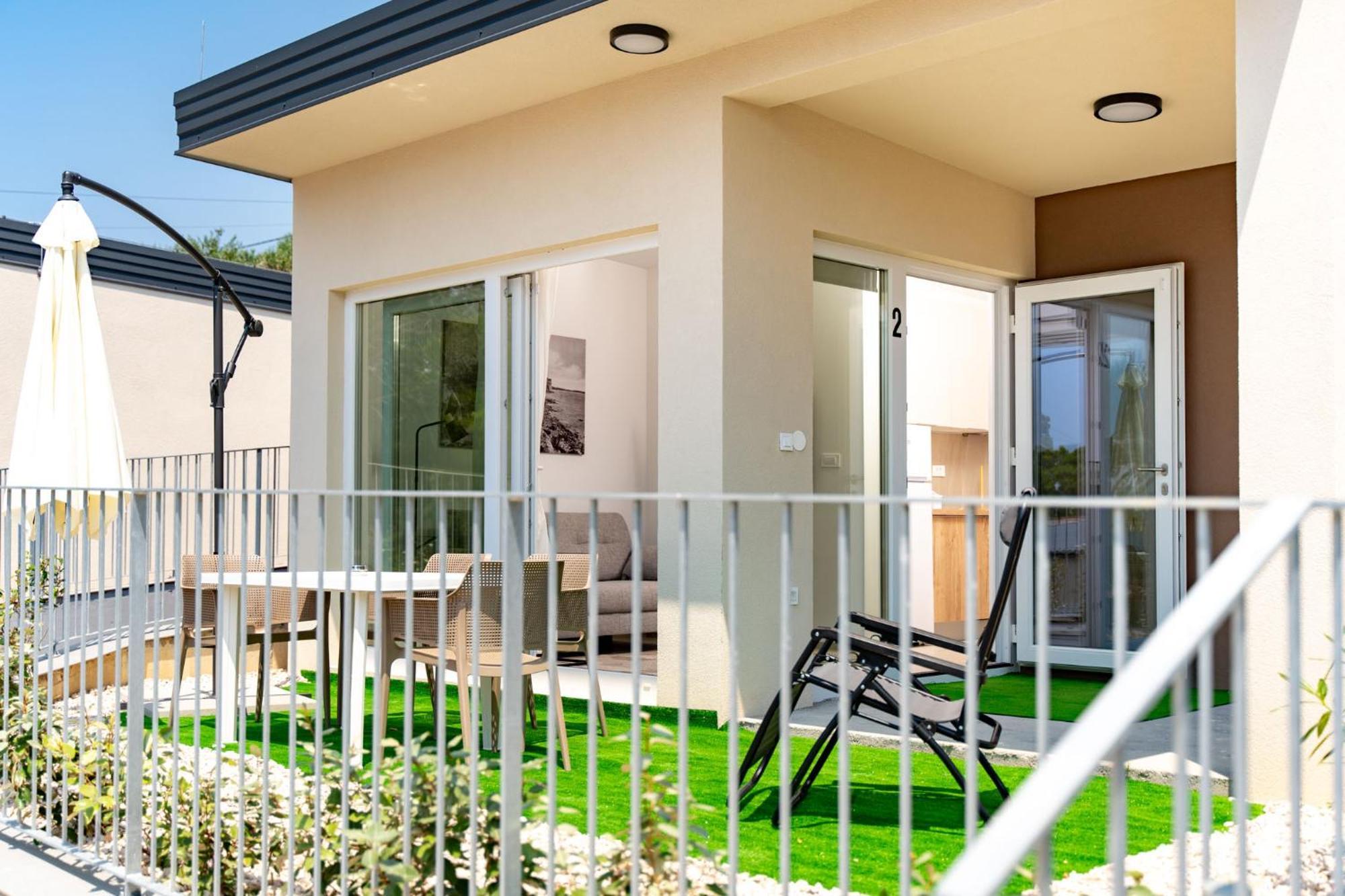 Arti Holiday Homes Banjol 部屋 写真