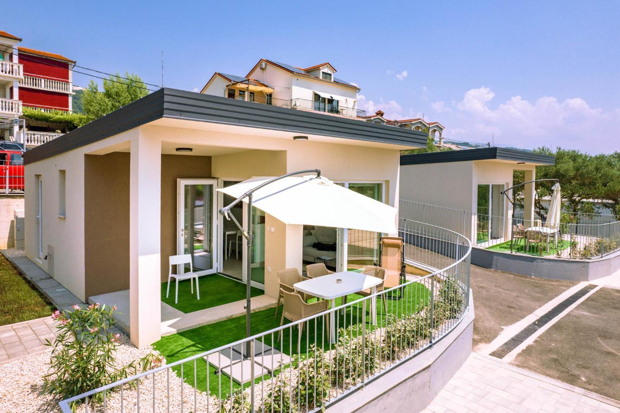 Arti Holiday Homes Banjol エクステリア 写真